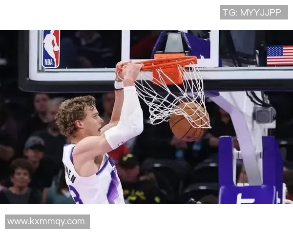 快船与爵士激战正酣精彩视频直播尽在眼前不容错过